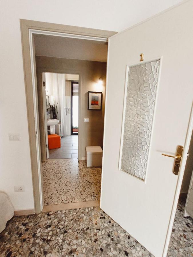 Myhouse Hotel Olbia Exterior photo