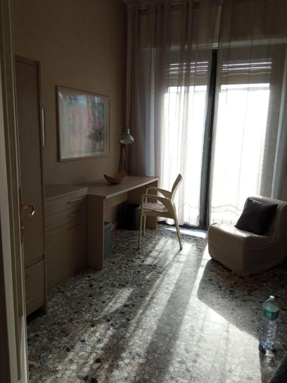 Myhouse Hotel Olbia Exterior photo